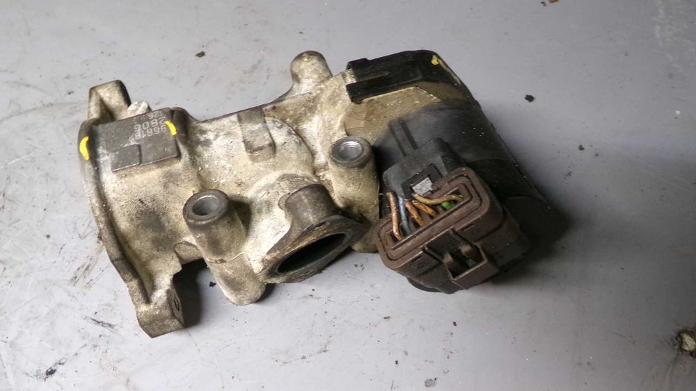Cze66 Zawór EGR citroen c5 I lift 2.0hdi 16v wysyłka części