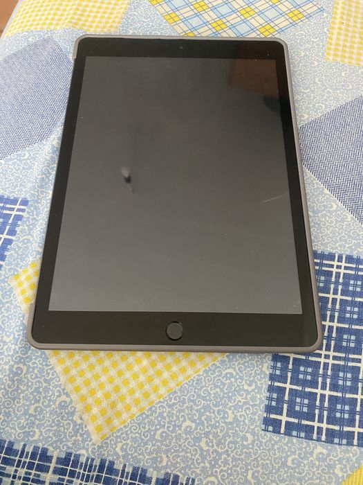 Ipad 9 gen 10.2  2021.  64gb