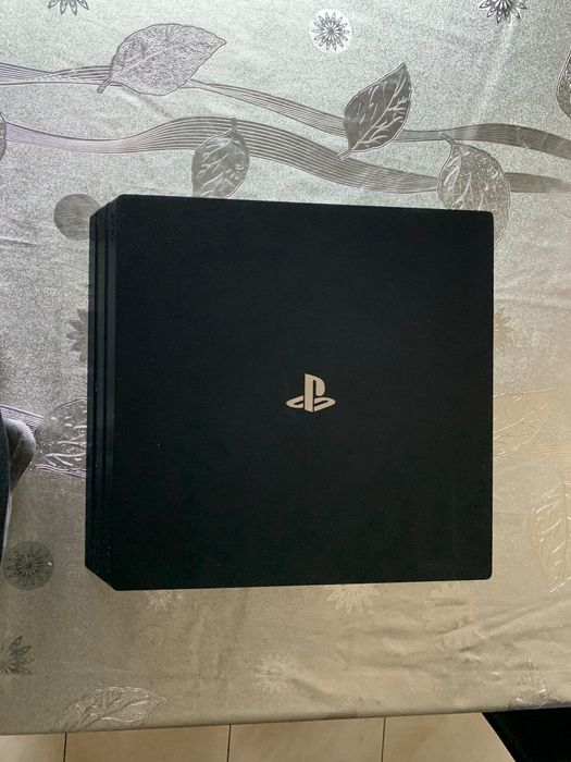 Sony PlayStation 4 Pro 1TB - Jet Black