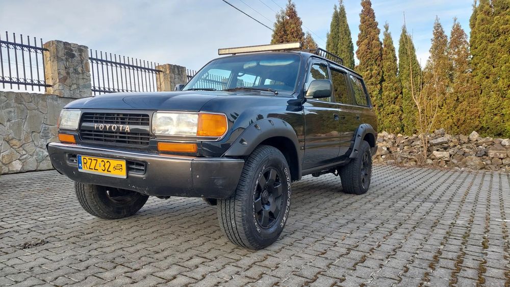 Toyota Land Cruiser