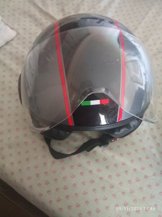Vendo 2 capacete em bom estado