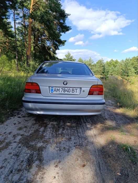 В продаже бмв е39 3.0