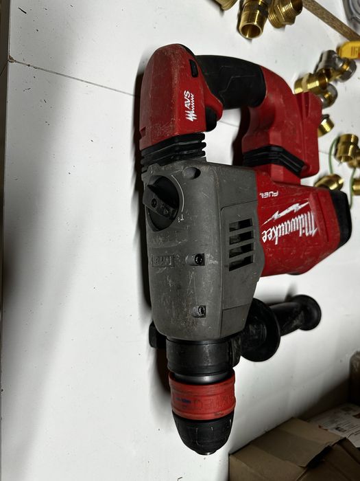 Milwaukee m18 chpx młotowiertarka