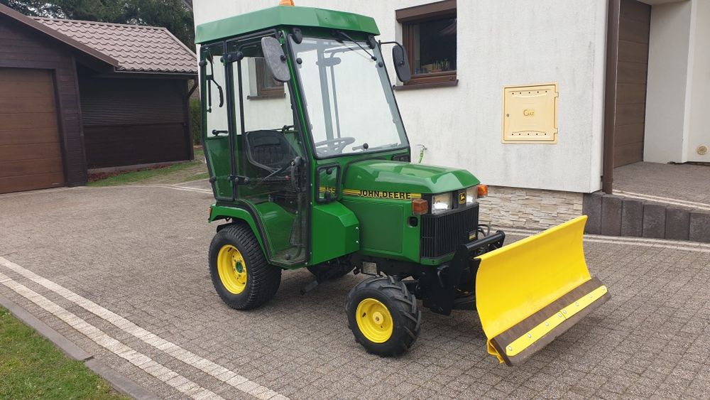 Traktor John Deere 455.disel