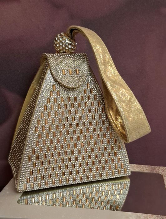 Вечірня/театральна/коктейльна сумочка