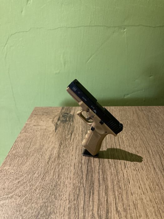 Glock 18 miniaturka