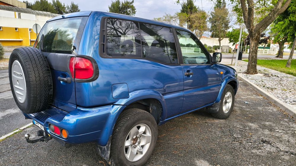 Nissan Terrano II