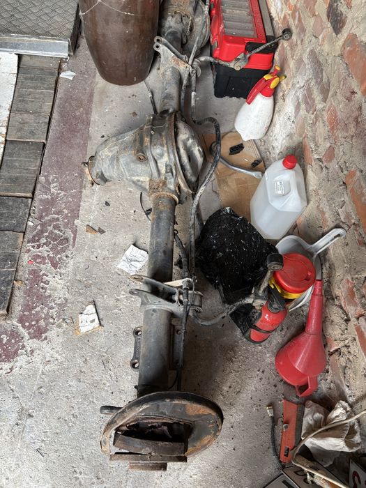 Most Sprinter 906 907  Crafter 48:11 Duża głowa  PROSTY  kpl.