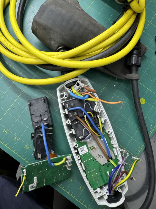 Зарядное устройство для электромобилей. Nissan Leaf,Bmw i3,fiat 500e