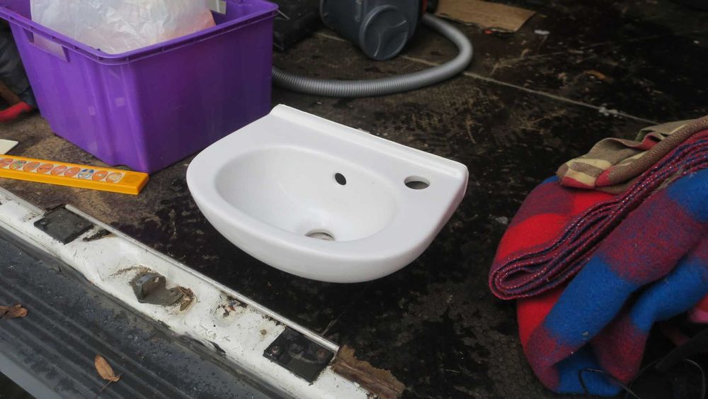 Mała umywalka 36x28cm