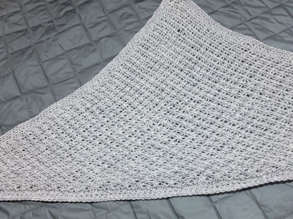 В'язані бактуси та косинки.Ручна робота.