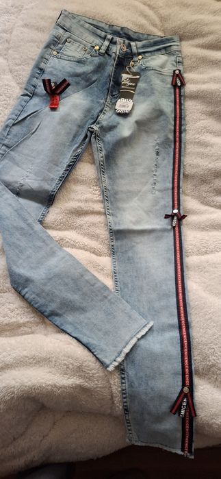 Джинси світлі, з лампасами