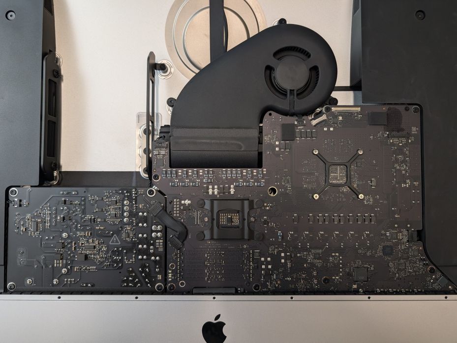 iMac 27" 5K 3.2GHz 8GB RAM 256GB SSD