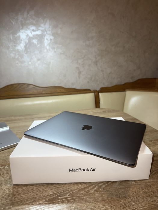 MacBook Air M1 2020 | 8GB RAM | 256GB SSD