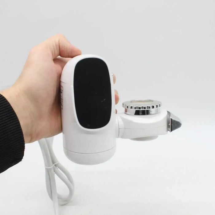 Проточний водонагрівач Zoosen ZSW D03 з LCD дисплеєм нагрів до +50 С