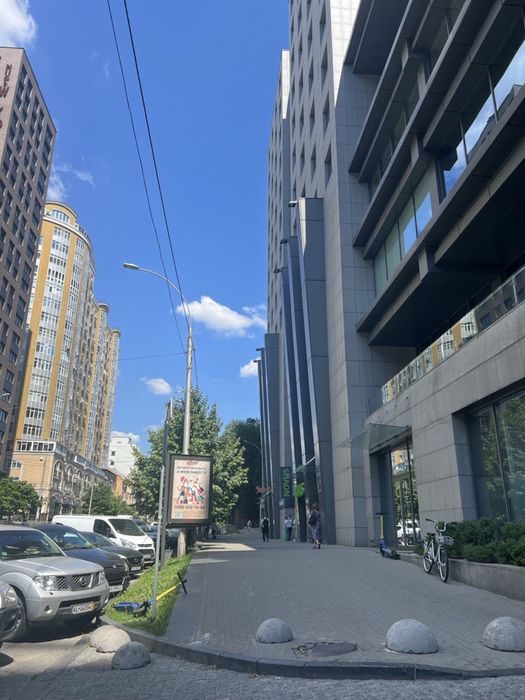 Продажа паркоместа 13м2 в ЖК Montreal House