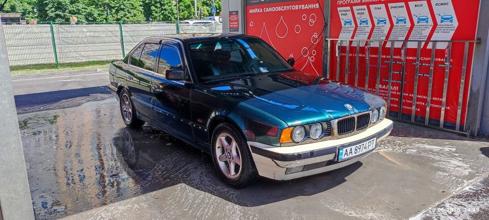 BMW E34 525і БМВ