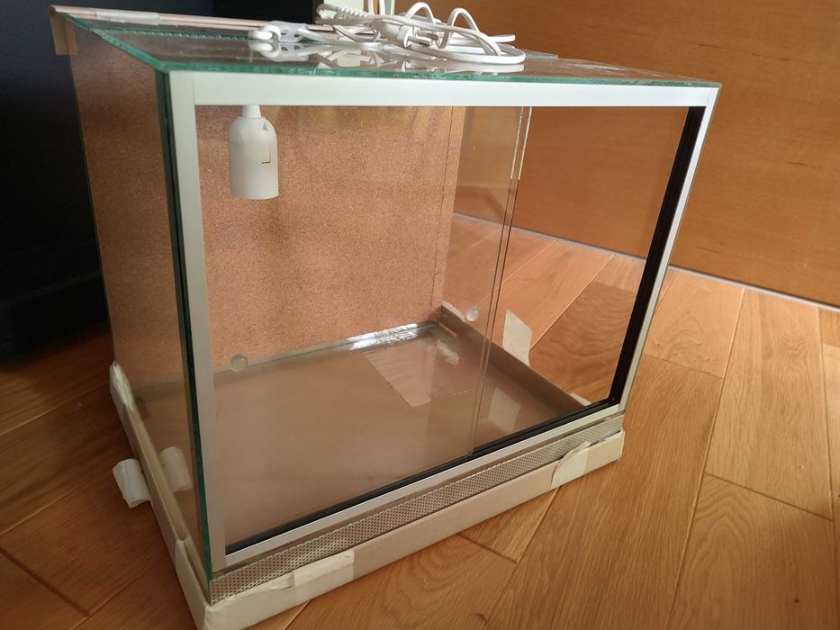 Terrarium Wys 40 cm/ głęb 35 cm/ dlg 45 cm..jak nowe