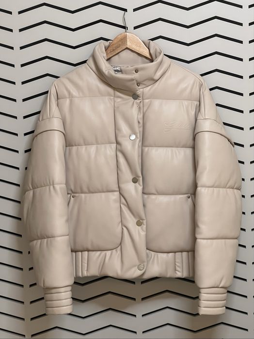 Демісезонна курточка Guess