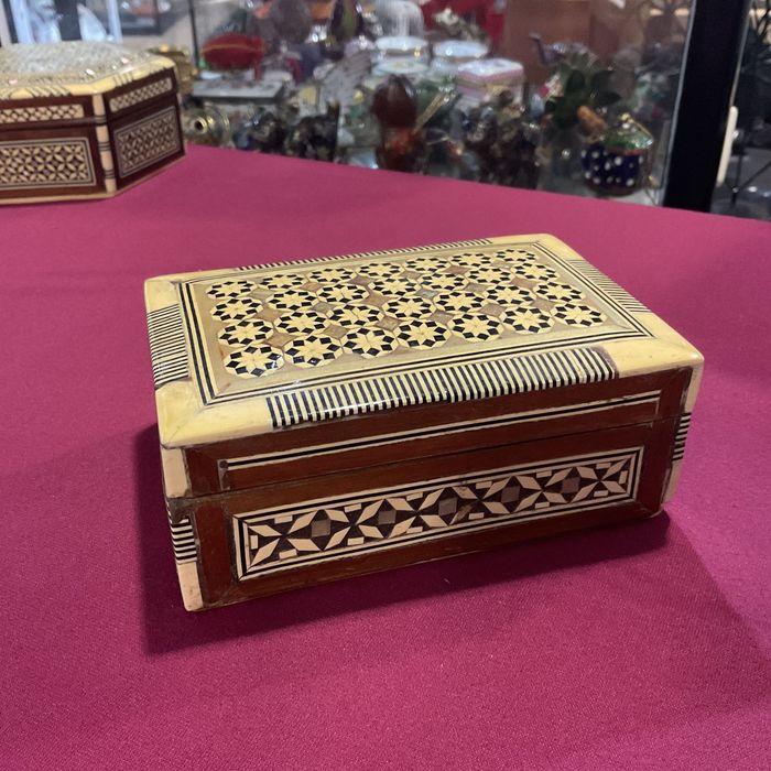 Caixa decoração madre pérola 13 x9x5,5cm anúncios abaixo