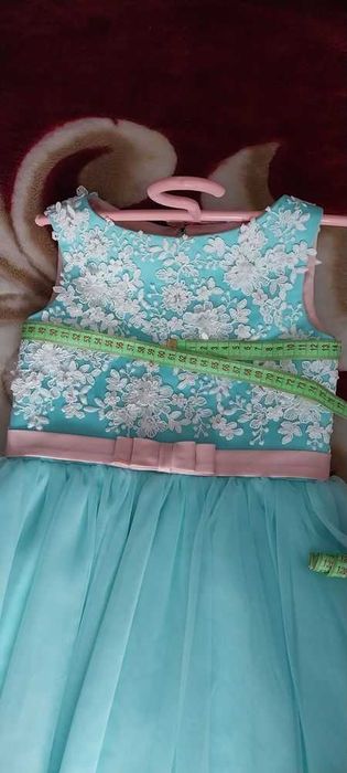 Святкове плаття на 6 років