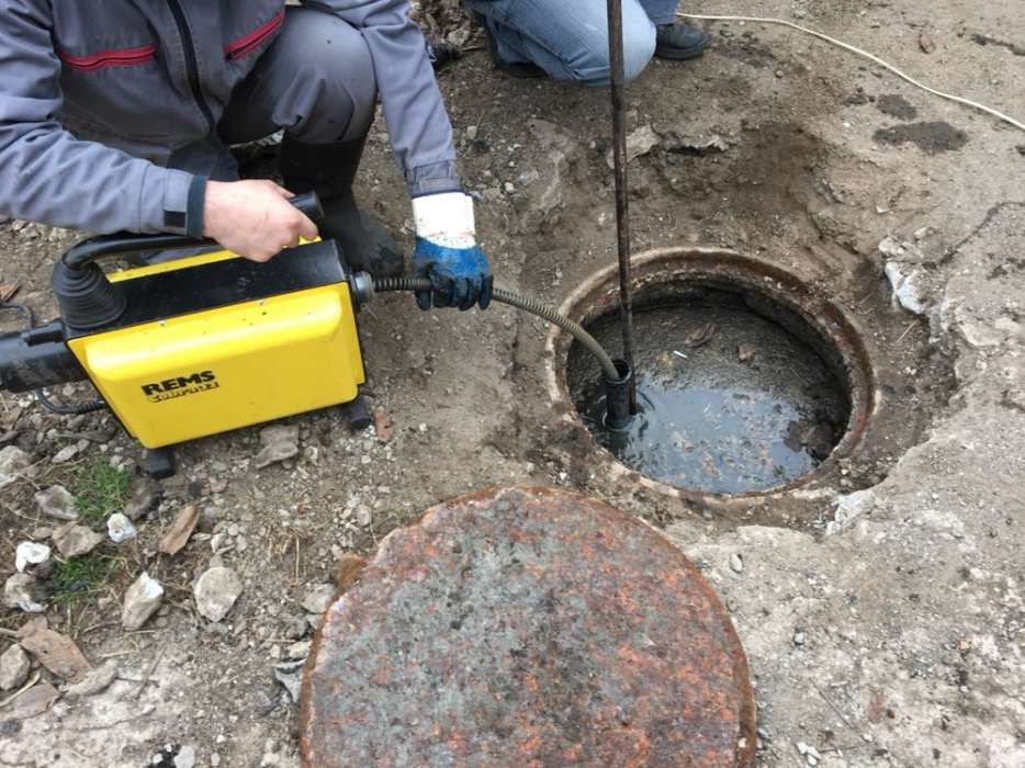 Чистка труб Канализации , засоров-Электромеханикой!ВИДЕО!Генератор !