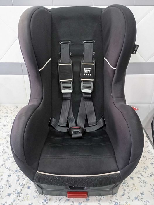 Cadeira Isofix ZY preta