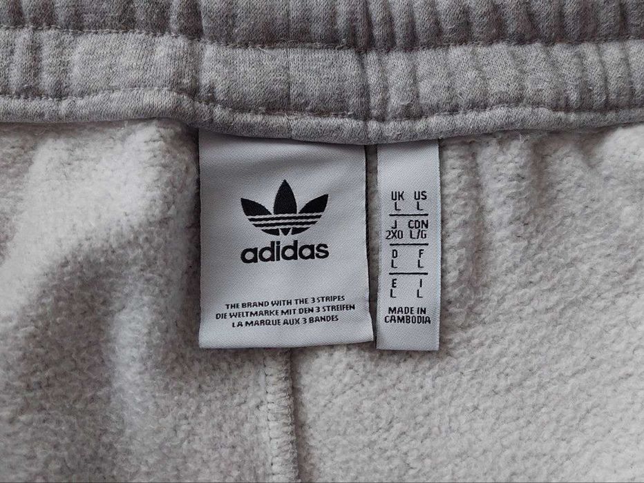 Cпортивный костюм (свитшот, спортивные штаны) Adidas Originals