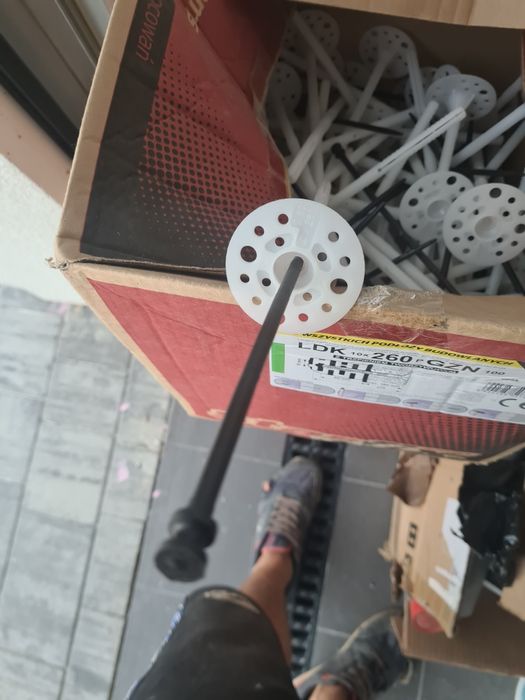 Łączniki izolacji kołki starfix ldk 10x26 zaslepki styropianowe