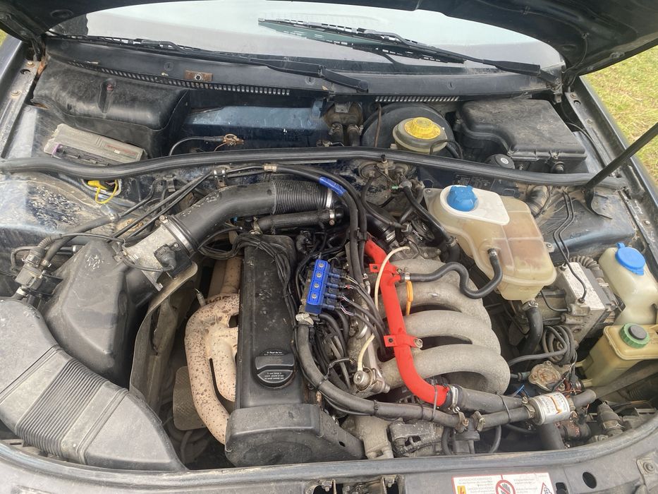 Продам Audi A4 B5 1.6