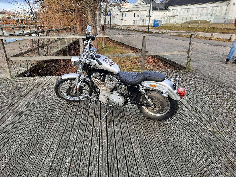 Harley-Davidson Sportster XL 883  Custom  special edition 100 lat H-D