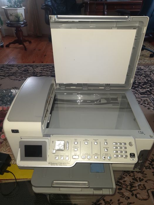 Продам БФП HP FOTOSMART C7283 Oll-in-One (принтер,факс,копір,сканер)