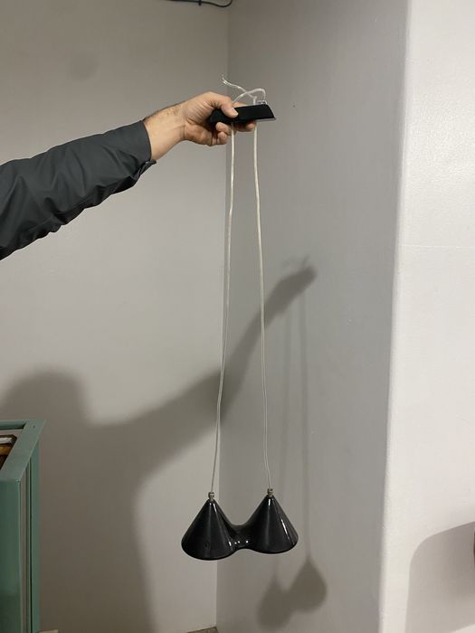 Candeiro preto em cerâmica