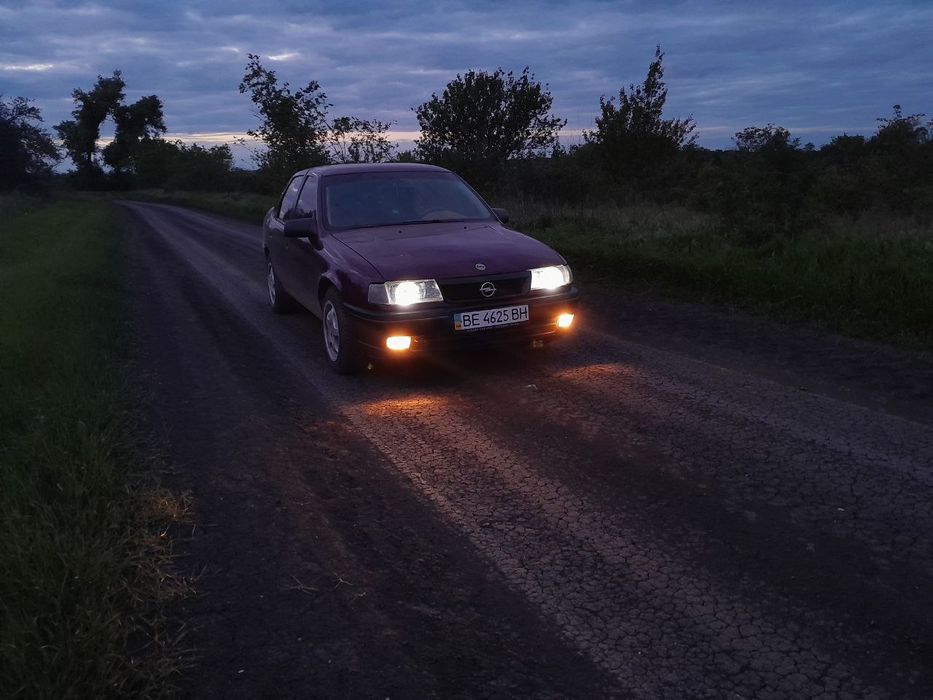 Опель вектра а 2.0 бензин