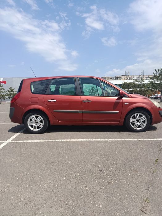 Продам Renault Grand Scenic2