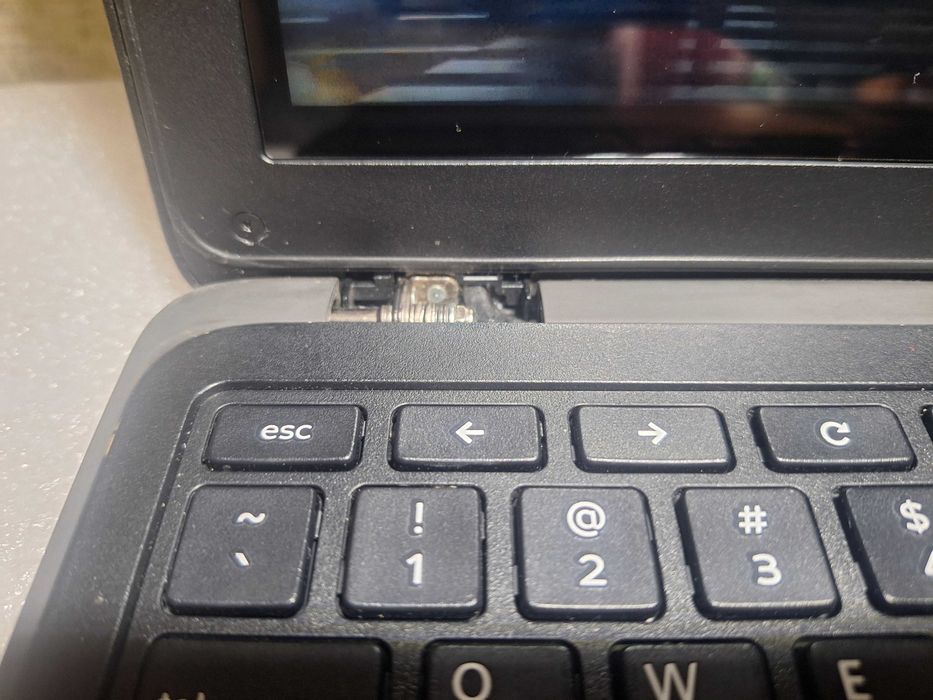 Ноутбук DELL для 》Онлайн Школа Ютуб Новини》Додатки Плеймаркет》5 годин