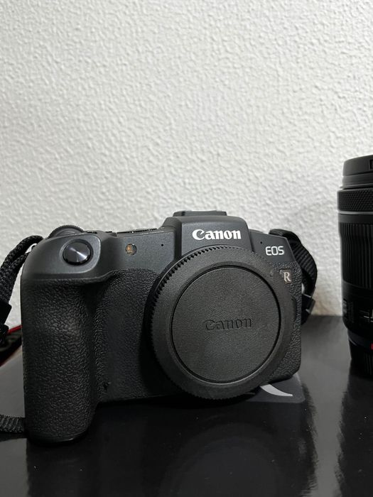 Canon EOS RP + RF 24-105mm F4-7.1 IS