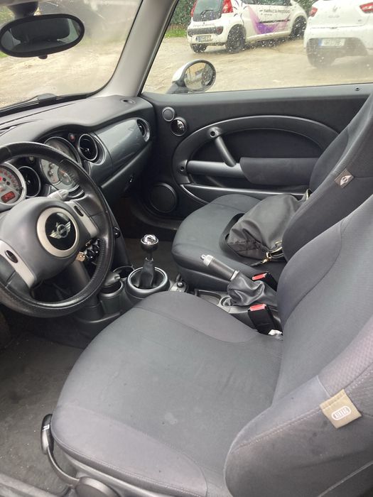 Mini cooper  1.6 gasolina  115cv