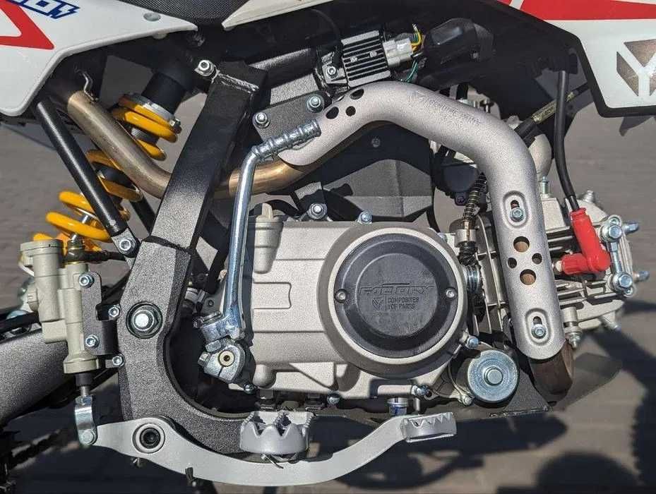 Пітбайк YCF PILOT F150E 2025 купити в мотосалоні Артмото Хмельницький