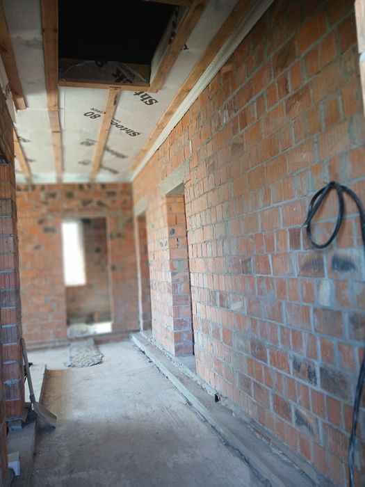 Якісний будинок з укриттям! Чудова локація!Гарна земельна ділянка!