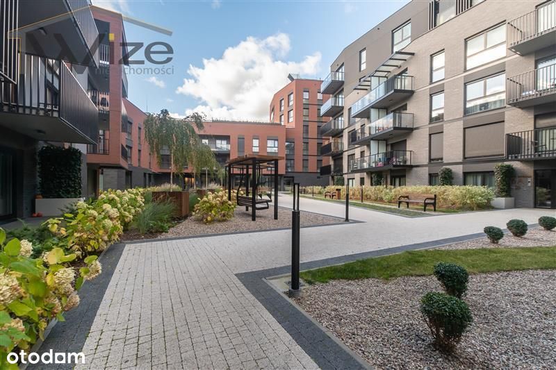 2 pok. apartament w Śródmieściu + hala garażowa