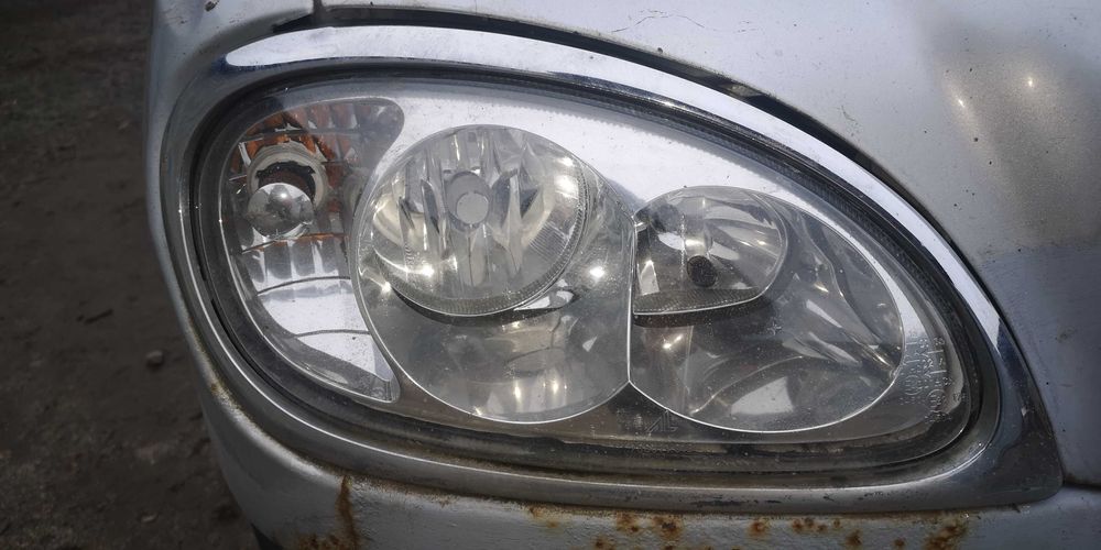 Продам ришітку радіатора ГАЗ 31105, стопи ГАЗ 31105