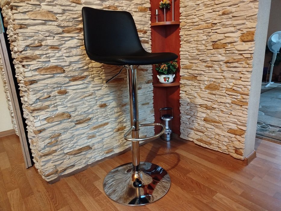 Krzesło  nowe eleganckie
