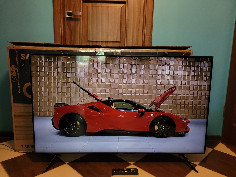 Telewizor Samsung 43!!! 4K ULTRA HD DVB-T2 !!  nowy !! !