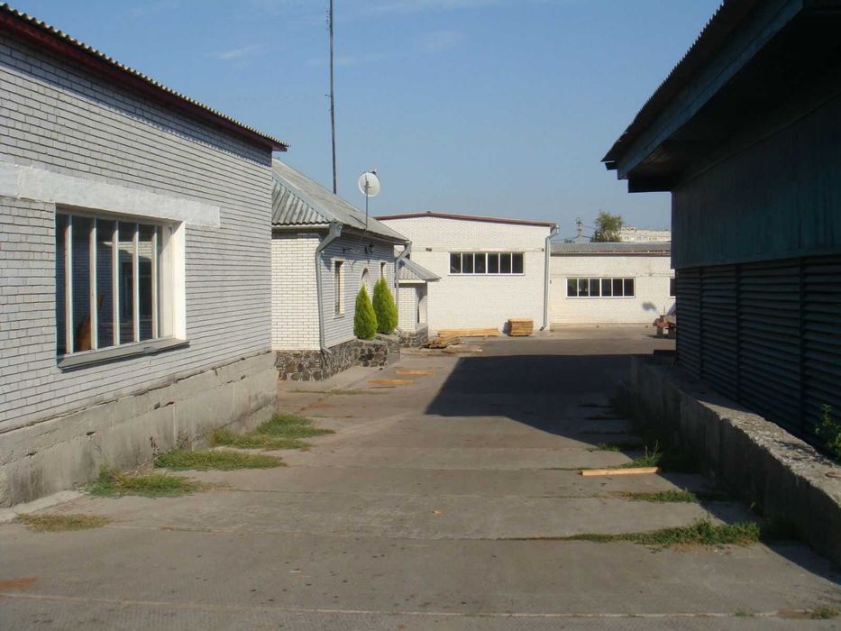 Здам в оренду під виробництво, склад, тощо: 500 кв м+700 кв м