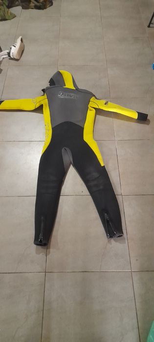 Fato de caça submarina