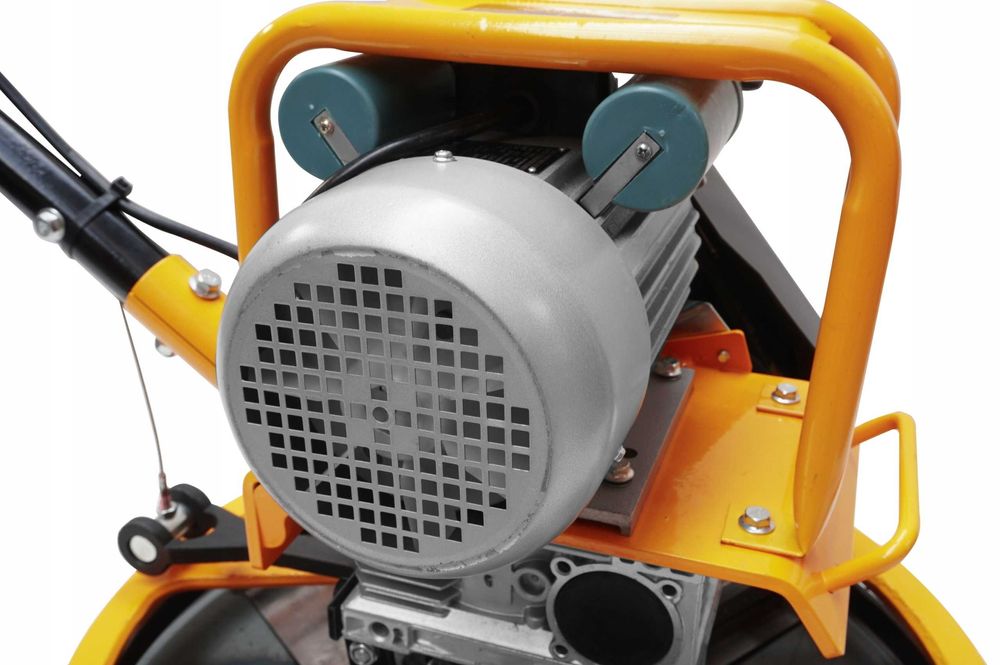 ZACIERACZKA ELEKTRYCZNA Do Betonu Krawędziarka 600mm 60cm 230V Talerz