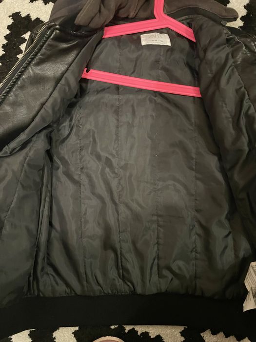 Куртка Zara Італія