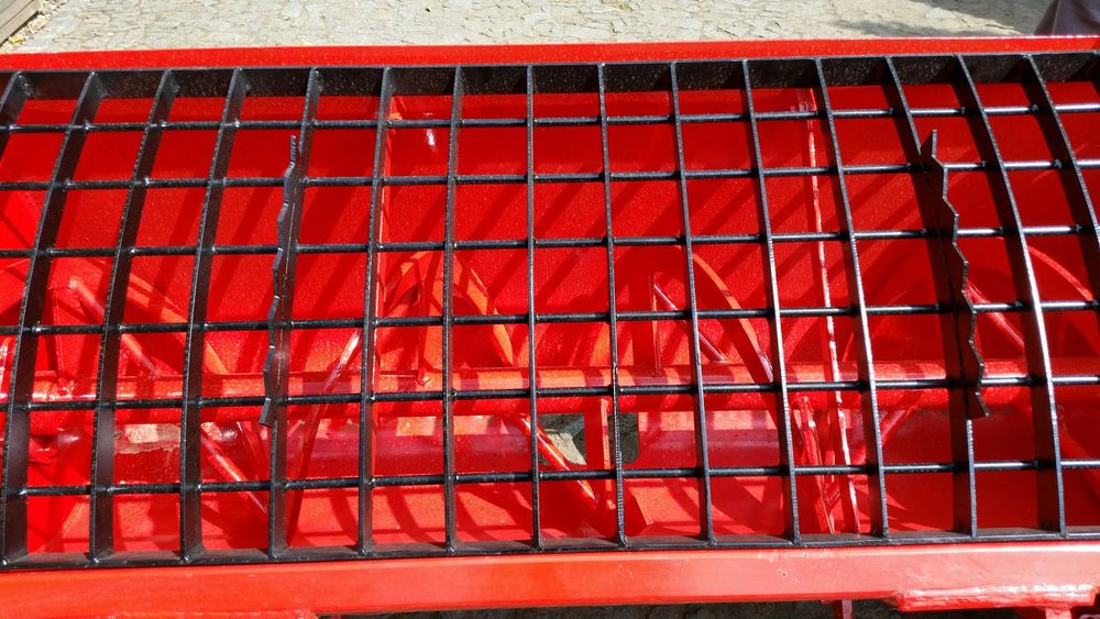 betoniarka łyżkowa 400l