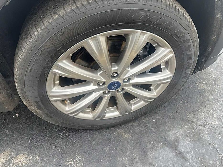 Ford Escape Titanium      2018